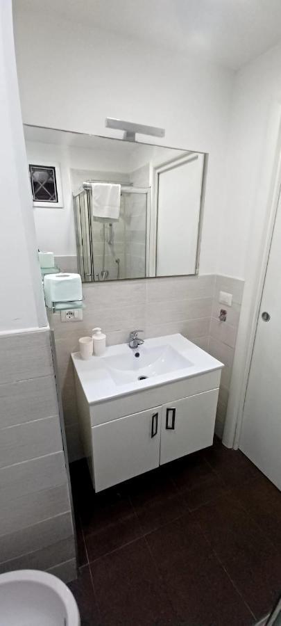 Appartamento Residenza Plebliscito Napoli Esterno foto