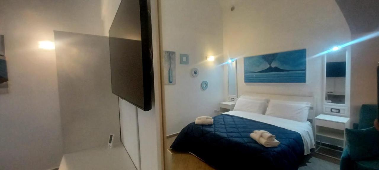 Appartamento Residenza Plebliscito Napoli Esterno foto